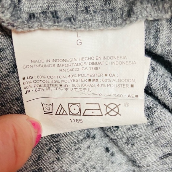 OLD NAVY Men's Gray Long Sleeve 3 Button Shirt Lg - Picture 6 of 6